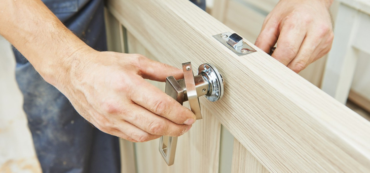 interior door repair Franklin