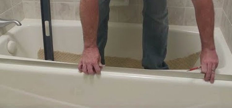 Sliding Shower Door Repair in Franklin